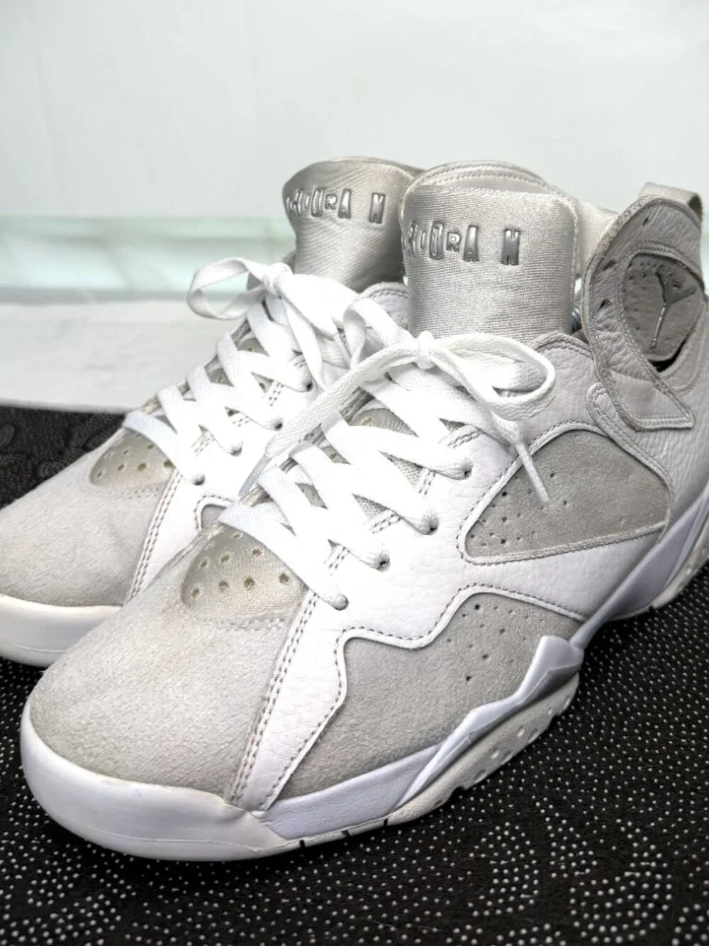 Nike Air Jordan 7 Retro Pure Platinum (304775-120) Men’s Size 9